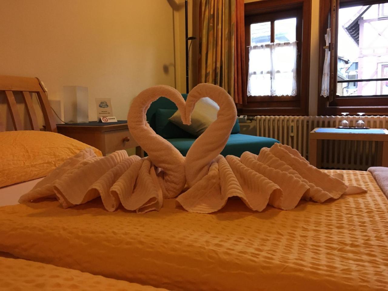 Hotel Im Hochzeitshaus ショッテン エクステリア 写真